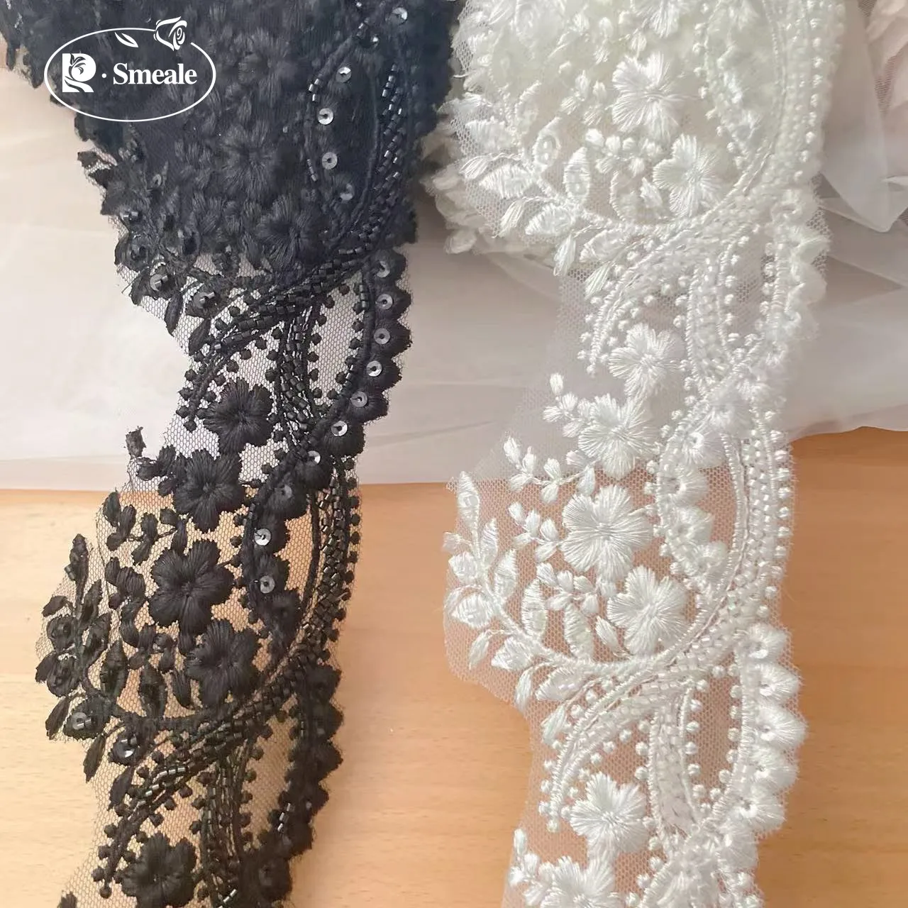 Guarnição de renda frisada de  - Beaded Trim Fringe avaliação e preço